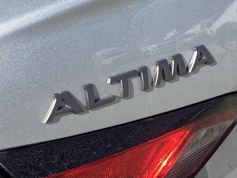 Certified 2024 Nissan Altima 2.5 SR FWD image 5