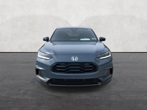 Certified 2025 Honda HR-V Sport image 4