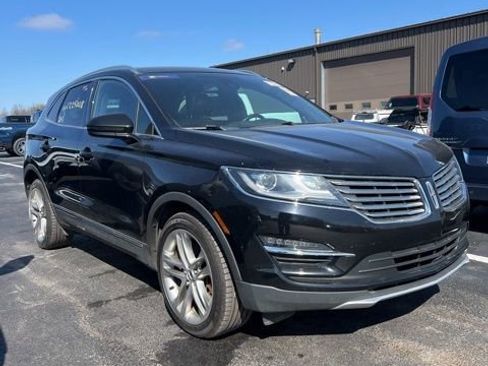 Used 2017 Lincoln MKC Reserve w/ Lincoln MKC Climate Package image 1