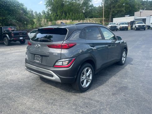 Used 2023 Hyundai Kona SEL AWD/4WD image 7