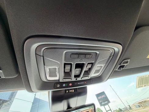 New 2026 GMC Sierra 2500 AT4 w/ AT4 Premium Plus Package AWD/4WD image 23