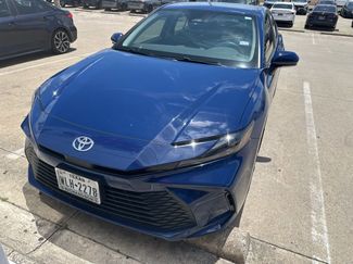 Used 2025 Toyota Camry LE w/ Convenience Package FWD video 1