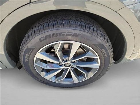 Used 2023 Audi Q5 2.0T Premium Plus AWD/4WD image 12
