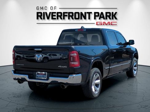 Used 2019 RAM 1500 Limited w/ Advanced Safety Group AWD/4WD image 3