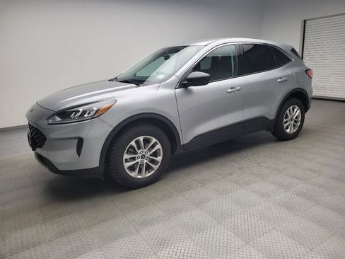 Used 2022 Ford Escape SE w/ Cold Weather Package AWD/4WD image 2