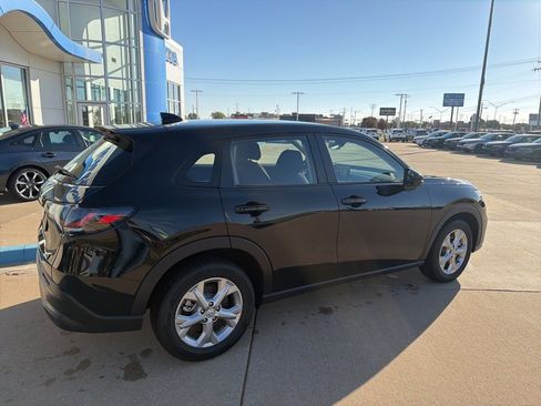 Certified 2025 Honda HR-V LX image 15