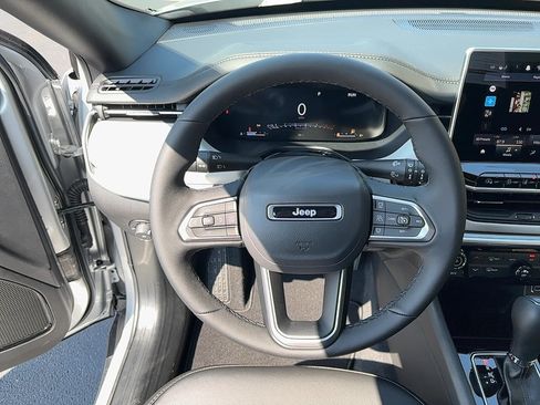 New 2026 Jeep Compass Limited AWD/4WD image 20