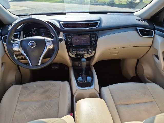 Used 2016 Nissan Rogue SV w/ SV Premium Package FWD image 29