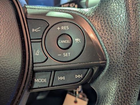 Certified 2020 Toyota Corolla LE image 14