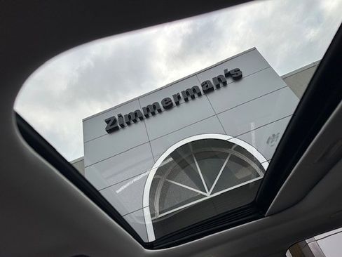 Certified 2024 Jeep Grand Cherokee Laredo X w/ Trailer Tow Package image 23