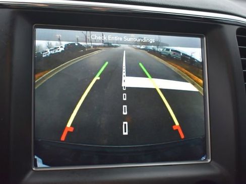 Used 2018 Jeep Grand Cherokee High Altitude image 41