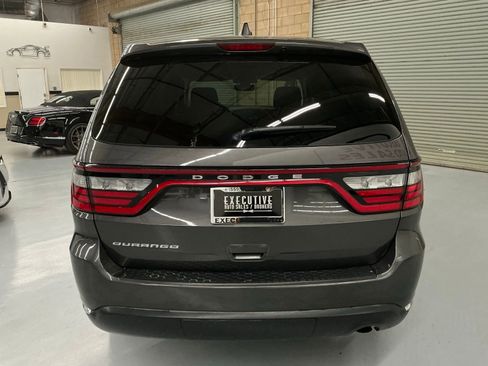 Used 2019 Dodge Durango SXT w/ 3rd Row Seating Group image 6