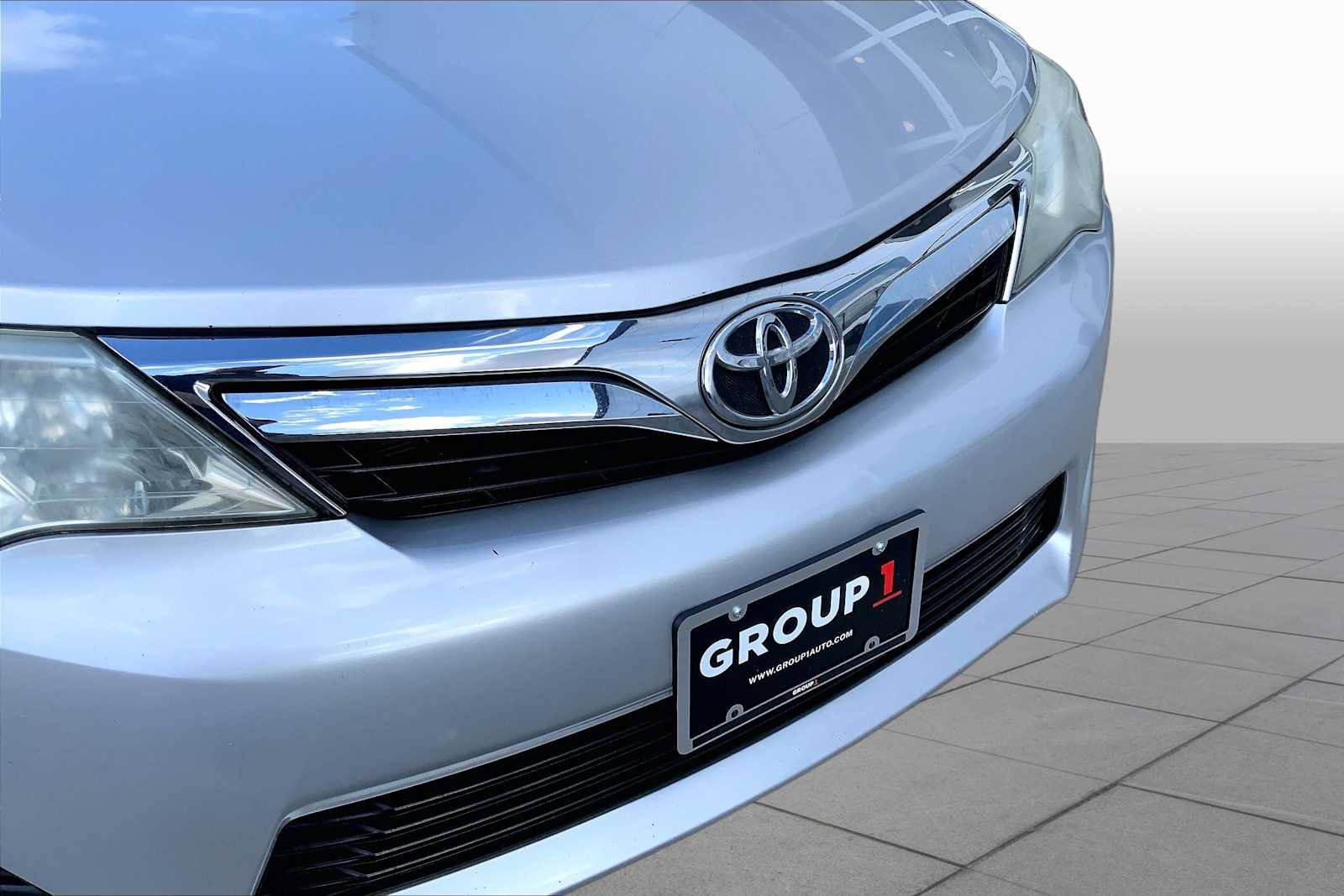 Used 2012 Toyota Camry LE FWD image 31