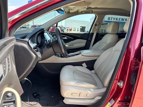 Used 2018 Buick Envision Essence w/ LPO, Cargo Package FWD image 21