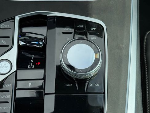 New 2026 BMW X5 xDrive40i w/ Executive Package image 29