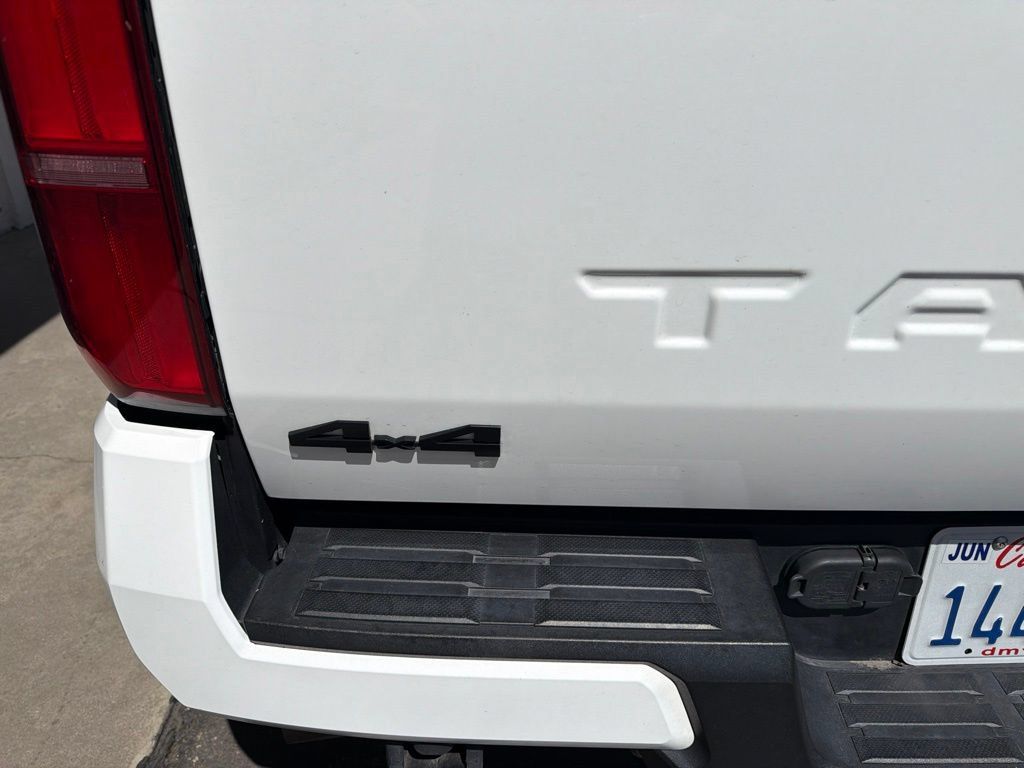 Used 2024 Toyota Tacoma TRD Off-Road AWD/4WD image 3