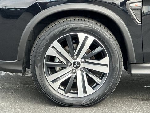 Used 2025 Mitsubishi Outlander Sport ES AWD/4WD image 26