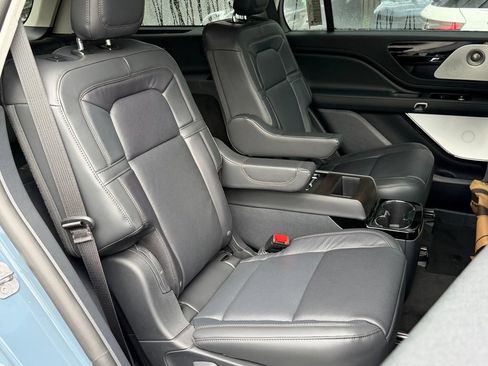 New 2026 Lincoln Aviator Reserve w/ Luxury Package AWD/4WD image 19