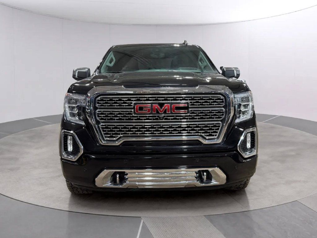 Used 2020 GMC Sierra 1500 Denali w/ Denali Ultimate Package AWD/4WD image 8
