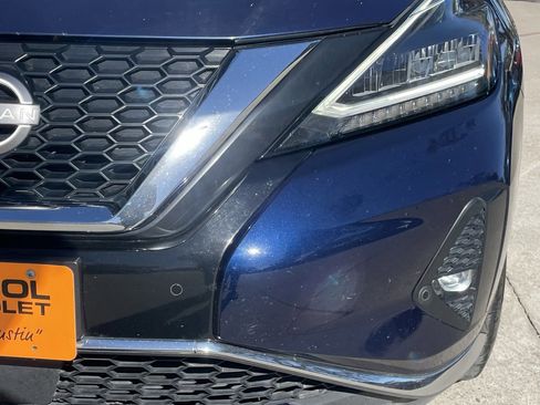 Used 2023 Nissan Murano SV image 7