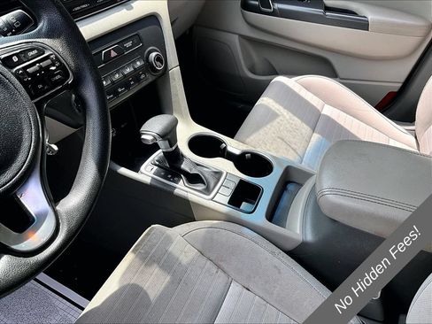 Used 2018 Kia Sportage LX FWD image 10