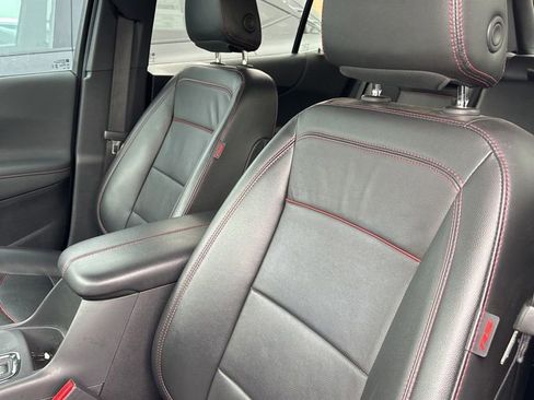 Used 2024 Chevrolet Equinox RS w/ RS Leather Package image 10