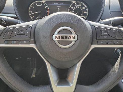 Certified 2021 Nissan Altima 2.5 SV image 17