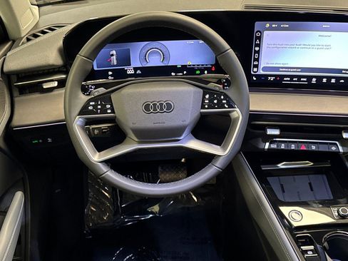 New 2026 Audi Q3 quattro 2.0T AWD/4WD image 13