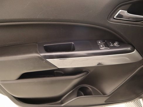 Used 2022 Chevrolet Colorado LT w/ Fleet Safety Package image 14