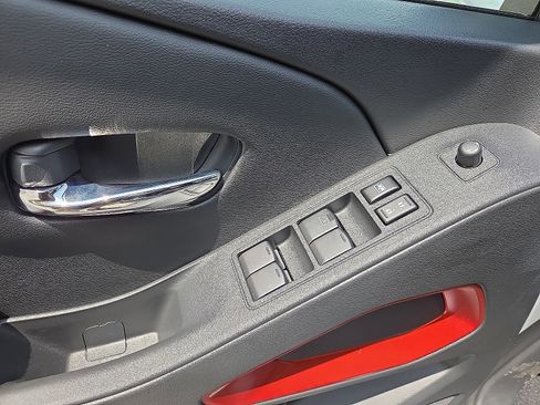 New 2025 Nissan Frontier PRO-4X image 15