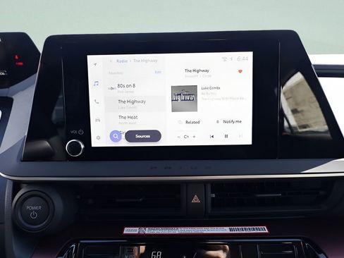 New 2026 Toyota Prius Plug-In Hybrid image 11