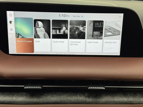 Used 2024 Genesis G90 3.5T image 30