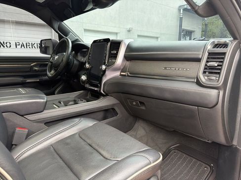 Used 2020 RAM 1500 Limited image 29