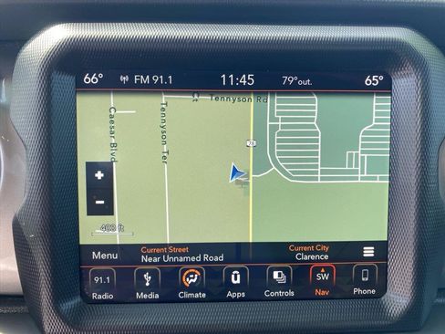 Used 2019 Jeep Wrangler Unlimited Sahara w/ Uconnect 4C Nav & Sound Group AWD/4WD image 15