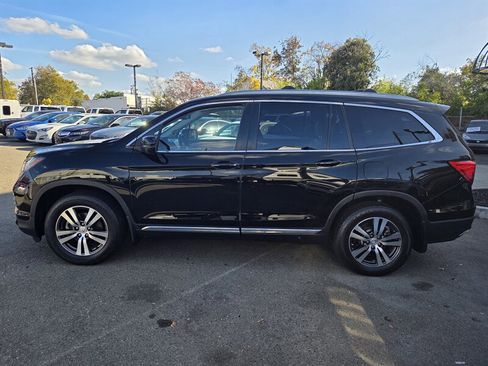 Used 2017 Honda Pilot EX-L image 3