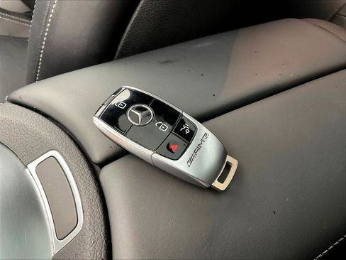 Used 2021 Mercedes-Benz AMG GT 43 image 34