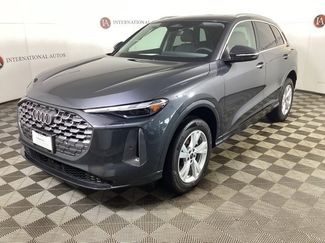 New 2025 Audi Q5 Premium video 1