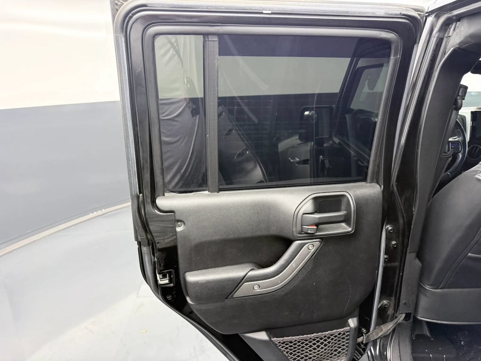 Used 2016 Jeep Wrangler Unlimited Sport w/ Quick Order Package 24S AWD/4WD image 20