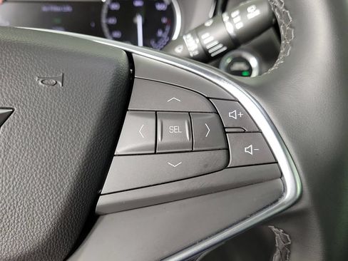 Certified 2025 Cadillac XT5 Luxury FWD image 22