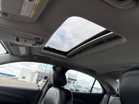 Used 2013 Chevrolet Malibu LT image 15