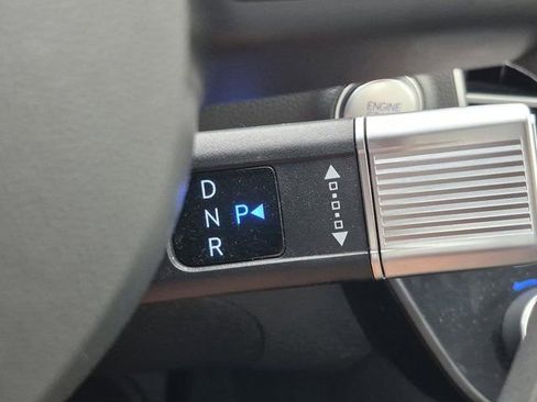 Used 2025 Hyundai Sonata SEL FWD image 21