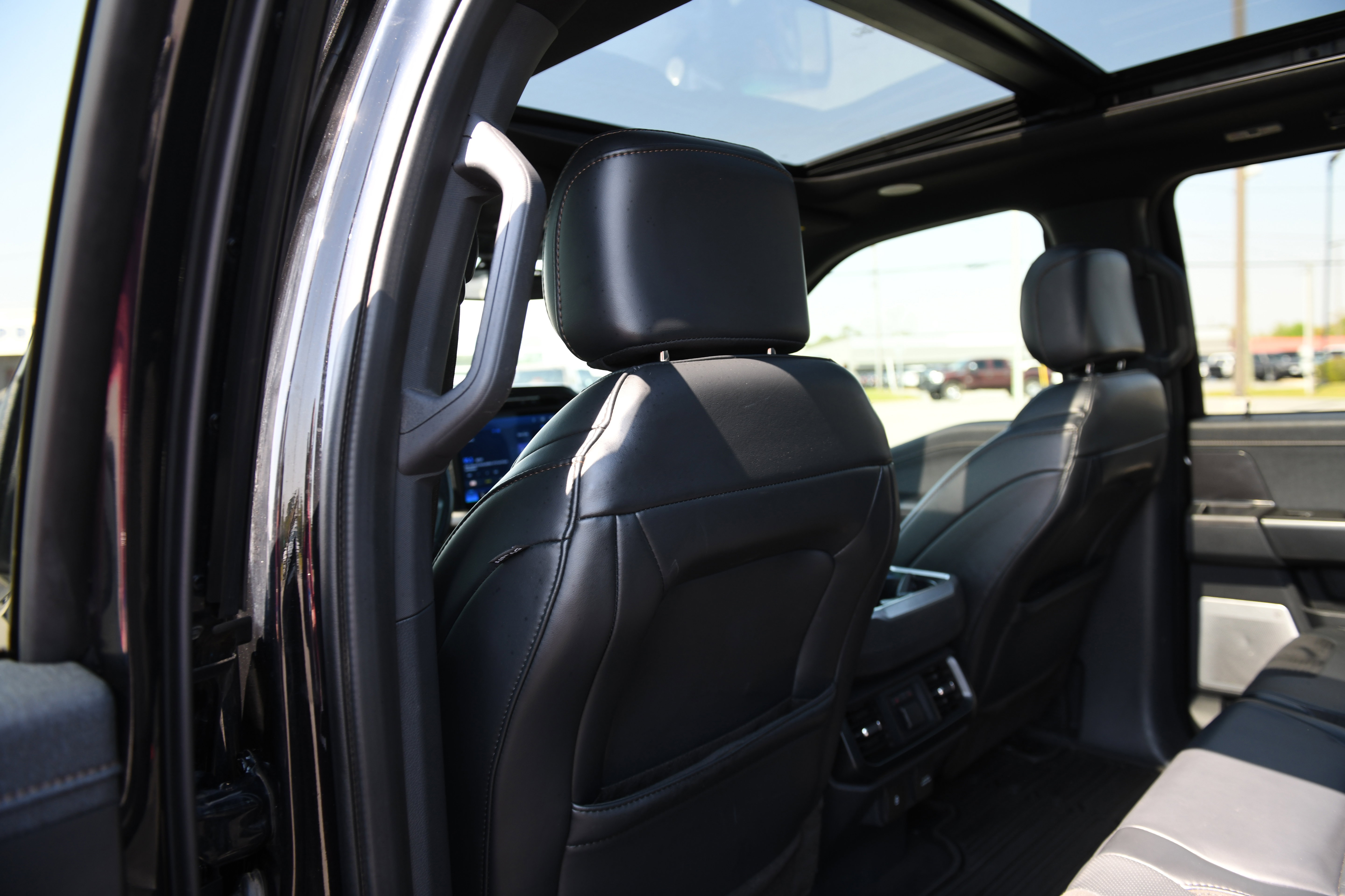 Used 2023 Ford F150 Raptor AWD/4WD image 13