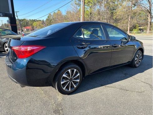 Used 2019 Toyota Corolla LE image 6