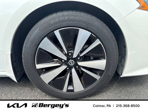 Used 2021 Nissan Altima 2.5 SL FWD image 8