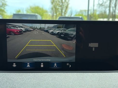 Used 2023 Acura MDX SH-AWD image 19