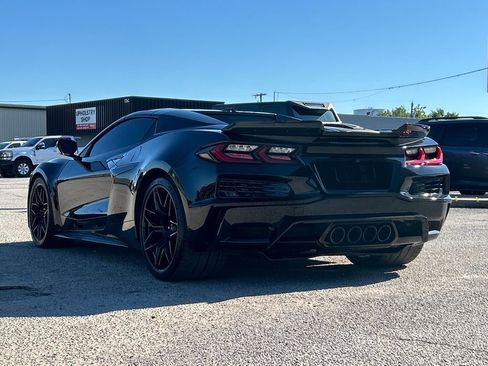 Used 2023 Chevrolet Corvette Z06 w/ Stealth Interior Trim Package image 6