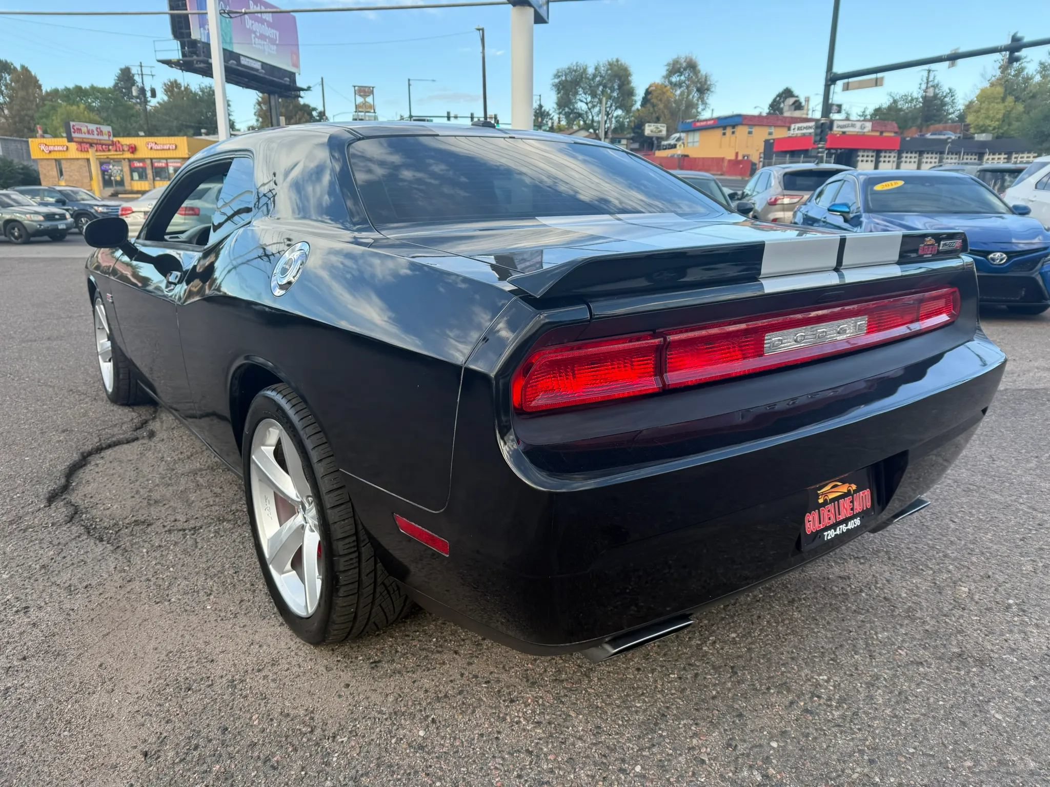 Used 2012 Dodge Challenger SRT8 RWD image 6
