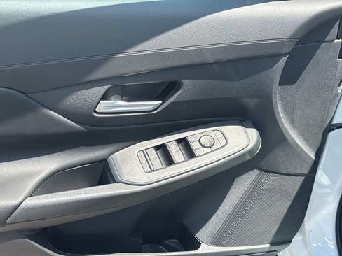 New 2026 Nissan Sentra SV w/ SV Convenience Package FWD image 22