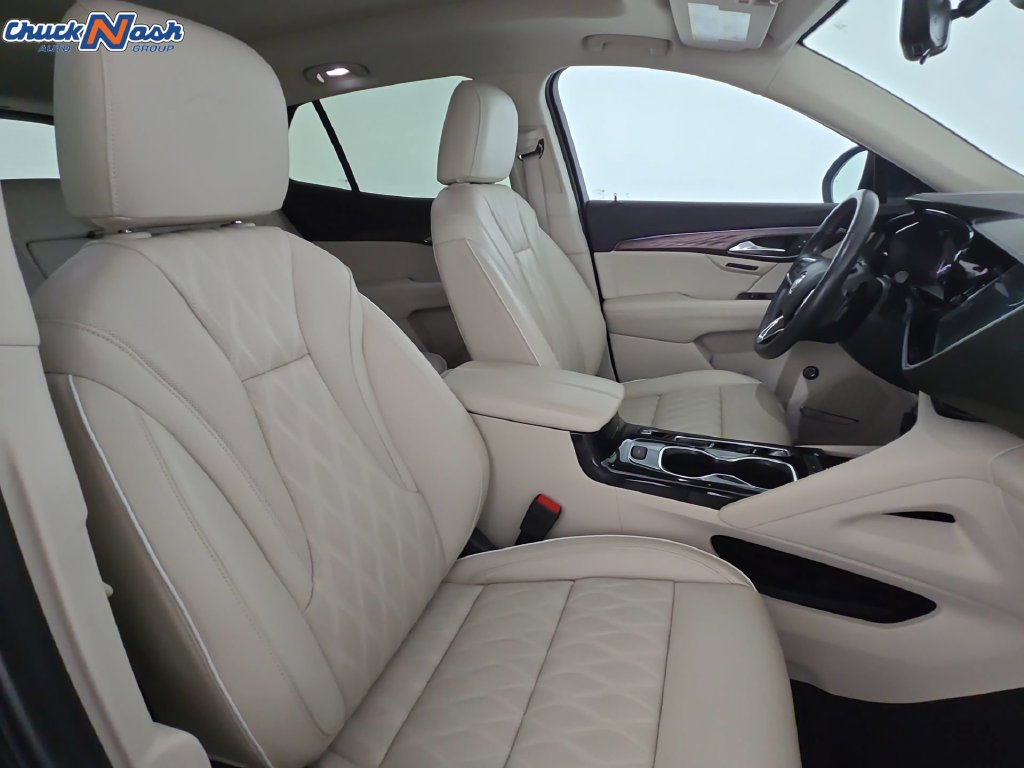 Used 2021 Buick Envision Avenir w/ Technology Package II FWD image 34