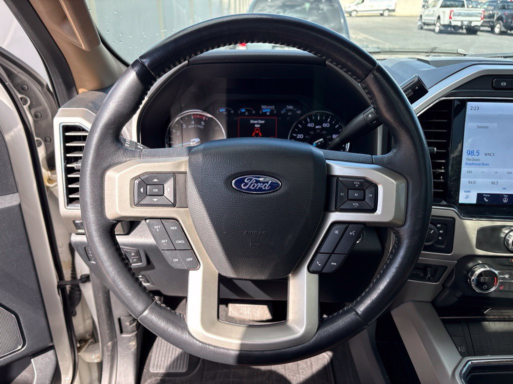 Used 2022 Ford F350 Lariat w/ Lariat Ultimate Package AWD/4WD image 10